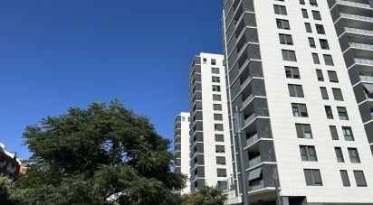 Pis 3 habitacions de 120 m² a Barcelona (08014)