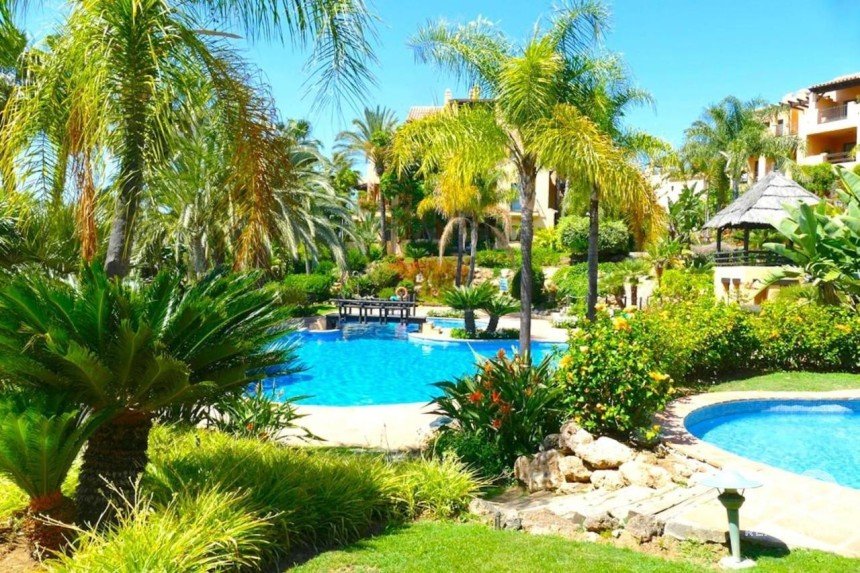 Appartement 3 chambres de 138 m² à Cancelada (29688)