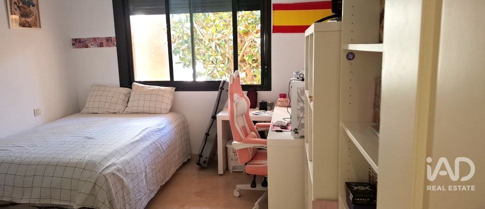 Appartement 3 chambres de 138 m² à Cancelada (29688)