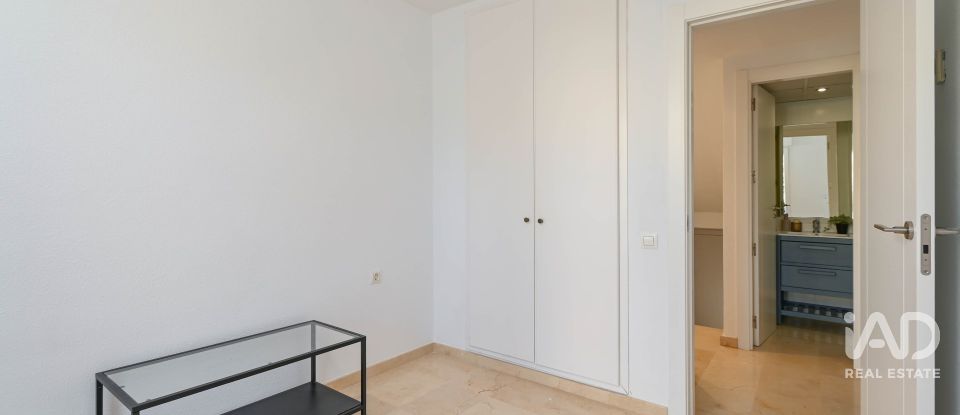 Casa 4 habitaciones de 163 m² en Alicante/Alacant (03540)