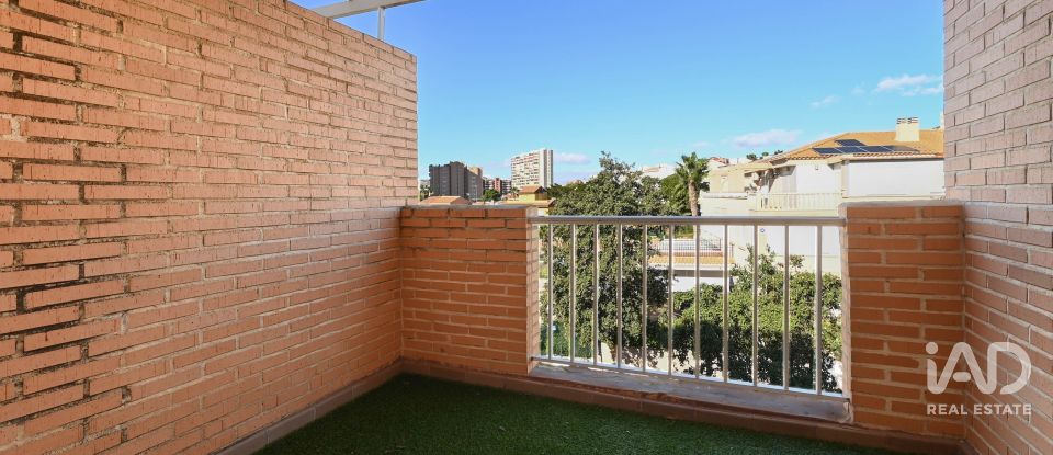 Casa 4 habitaciones de 163 m² en Alicante/Alacant (03540)