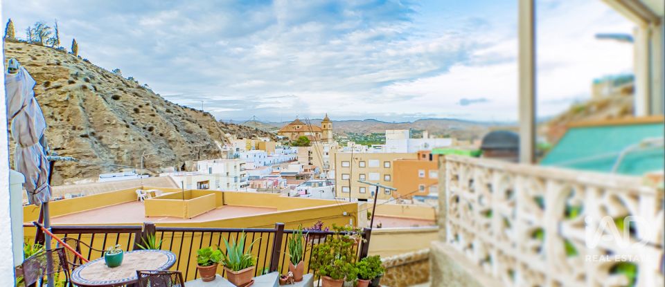 Casa de pueblo 3 habitaciones de 63 m² en Gádor (04560)