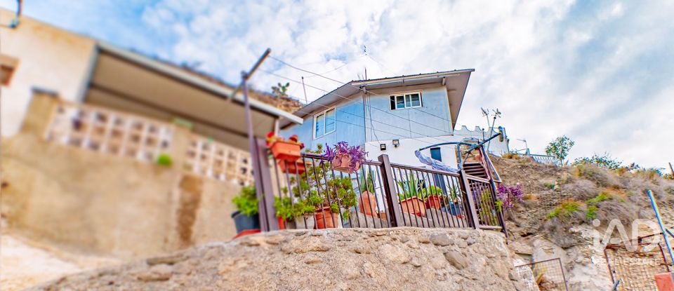 Casa de pueblo 3 habitaciones de 63 m² en Gádor (04560)