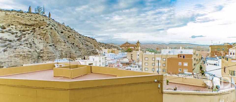 Casa de pueblo 3 habitaciones de 63 m² en Gádor (04560)