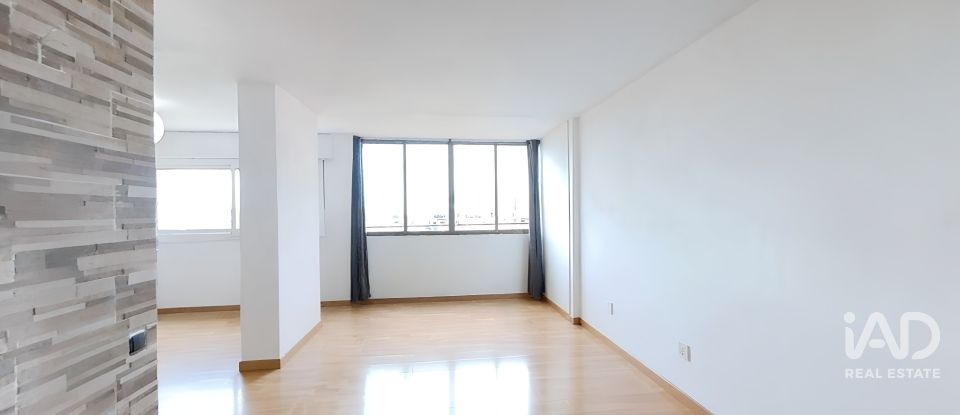 Apartment 2 bedrooms of 71 m² in Barcelona (08038)