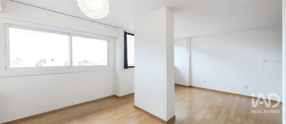 Apartment 2 bedrooms of 71 m² in Barcelona (08038)
