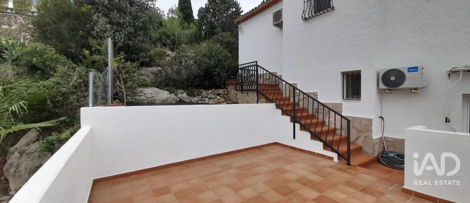 Casa rústica 4 habitaciones de 145 m² en Pedreguer (03750)