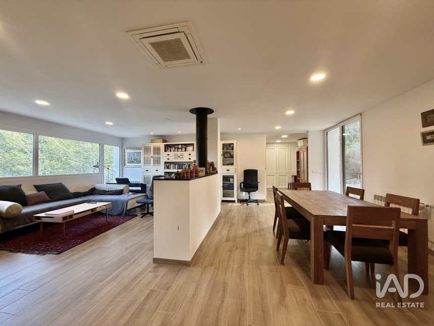 Châlet 4 chambres de 183 m² à Nucleo Orbeta (03795)