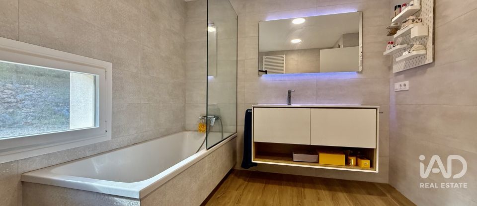 Châlet 4 chambres de 183 m² à Nucleo Orbeta (03795)