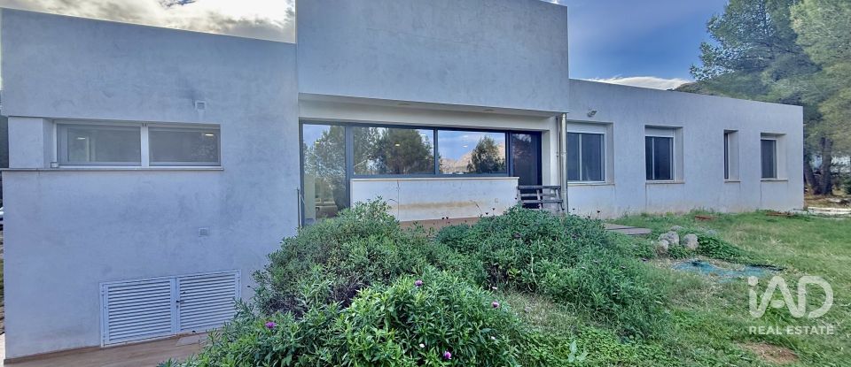 Châlet 4 chambres de 183 m² à Nucleo Orbeta (03795)