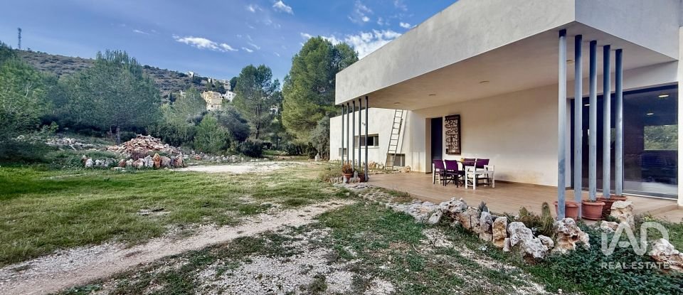 Châlet 4 chambres de 183 m² à Nucleo Orbeta (03795)