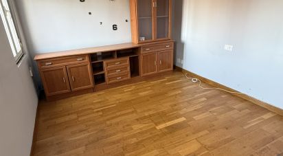 Piso 3 habitaciones de 75 m² en León (24009)