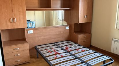 Apartment 3 bedrooms of 75 m² in León (24009)