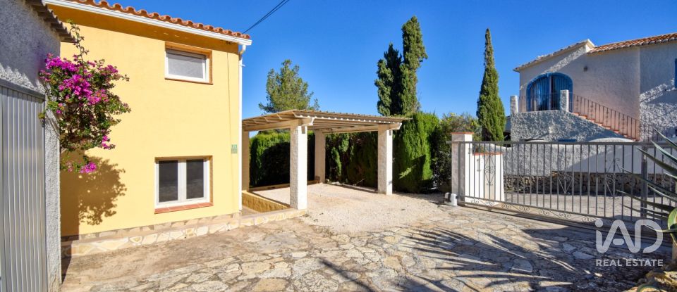 Casa 3 habitacions de 187 m² a Dénia (03700)