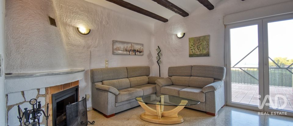 Casa 3 habitacions de 187 m² a Dénia (03700)