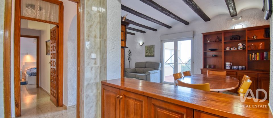 Casa 3 habitacions de 187 m² a Dénia (03700)