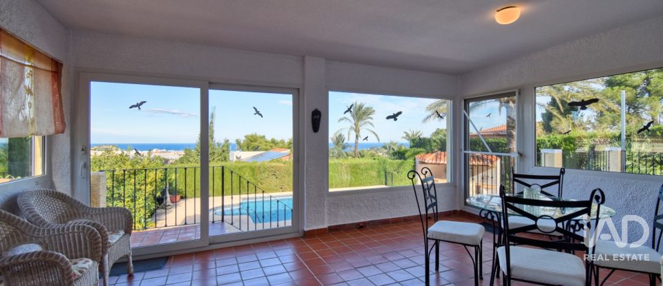 Casa 3 habitacions de 187 m² a Dénia (03700)