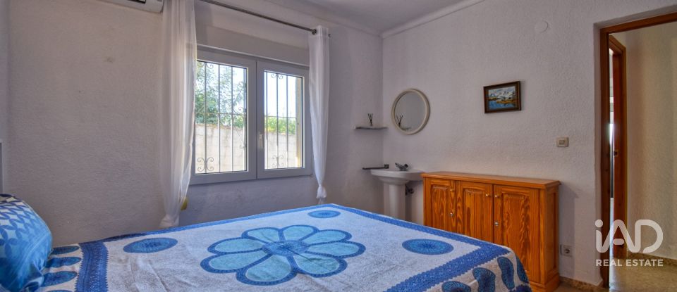 Casa 3 habitacions de 187 m² a Dénia (03700)