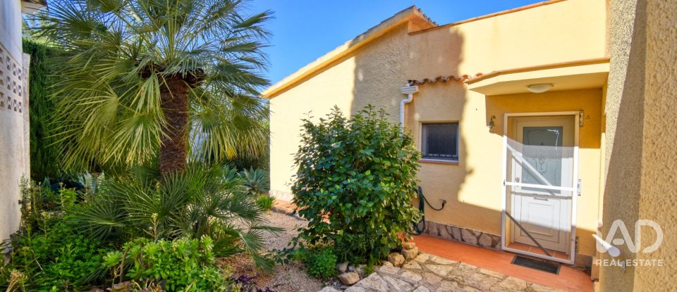 Casa 3 habitacions de 187 m² a Dénia (03700)