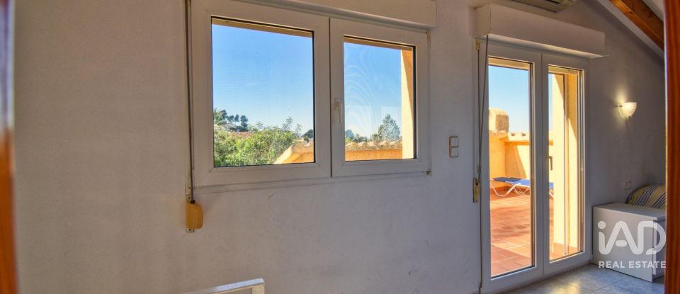 Casa 3 habitacions de 187 m² a Dénia (03700)