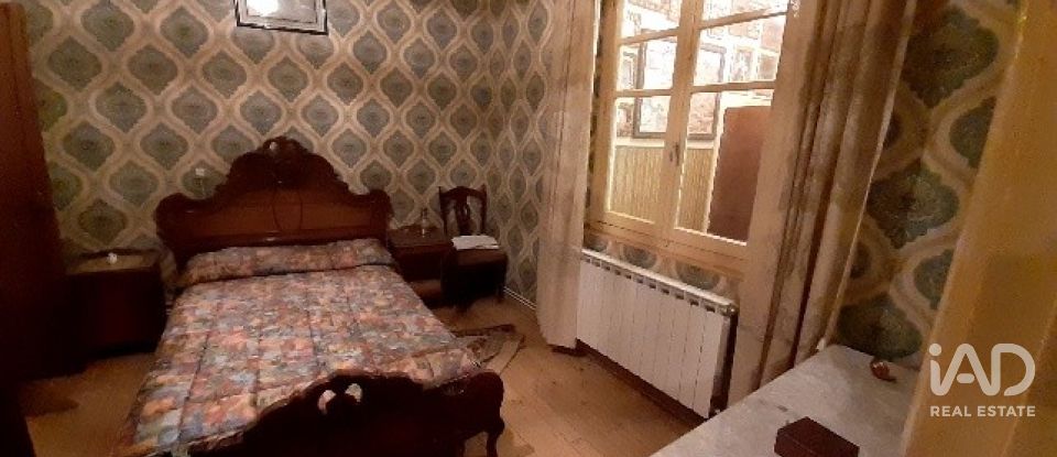 Maison de village 2 chambres de 214 m² à Santa María de la Isla (24795)