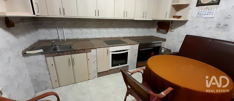 Maison de village 2 chambres de 214 m² à Santa María de la Isla (24795)