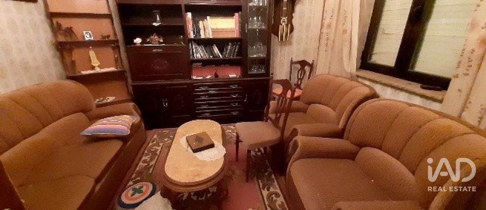 Maison de village 2 chambres de 214 m² à Santa María de la Isla (24795)