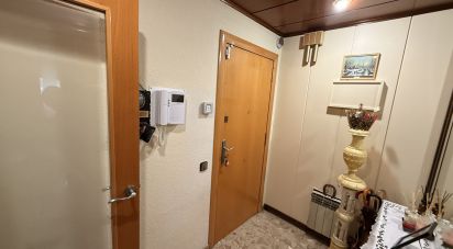 Pis 4 habitacions de 104 m² a Barcelona (08027)