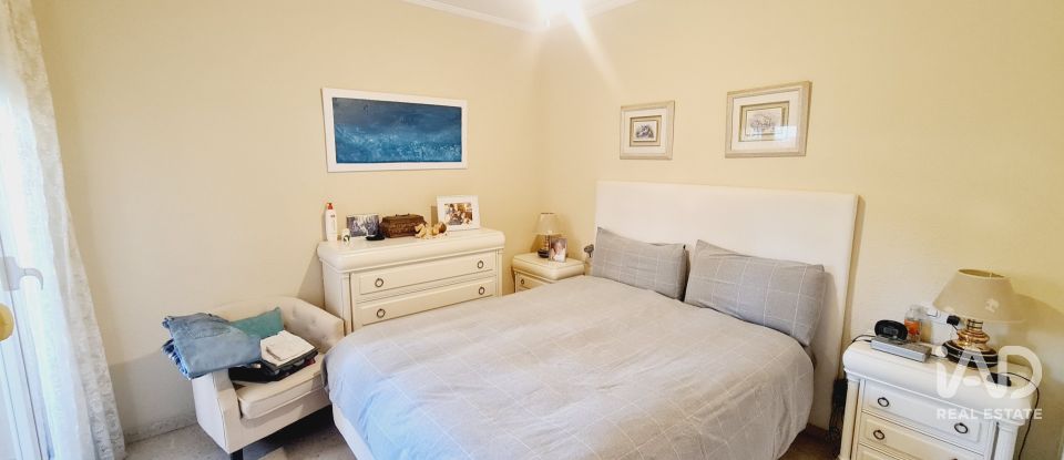 Pis 4 habitacions de 99 m² a Marbella (29601)