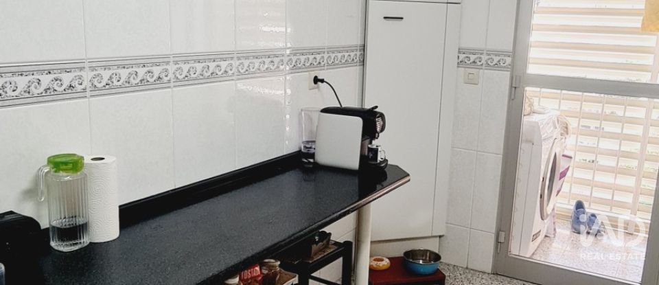 Pis 4 habitacions de 99 m² a Marbella (29601)