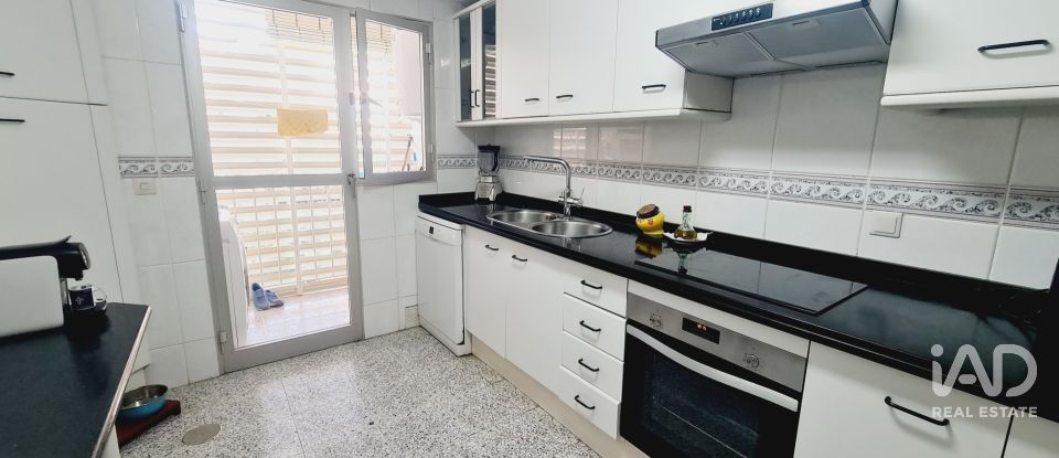 Pis 4 habitacions de 99 m² a Marbella (29601)