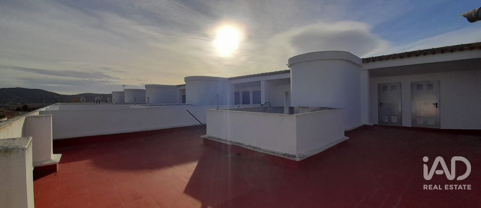 Penthouse 3 bedrooms of 112 m² in Xaló (03727)