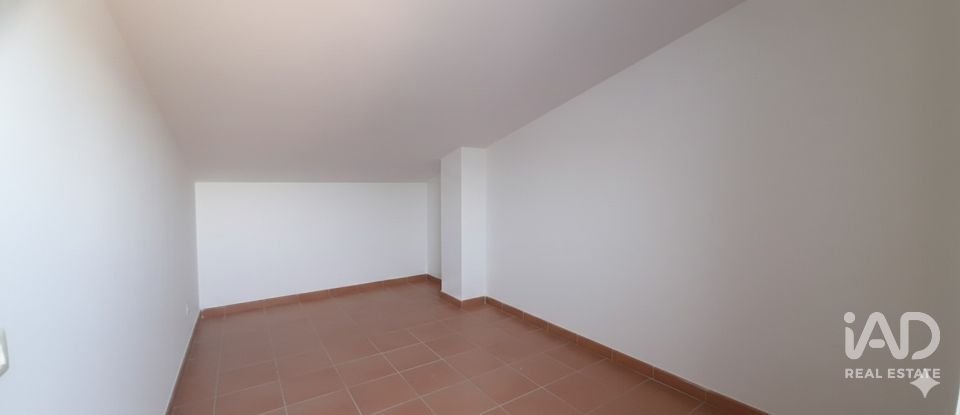 Penthouse 3 bedrooms of 112 m² in Xaló (03727)