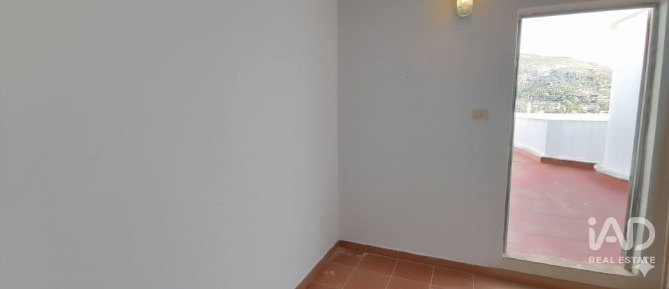 Penthouse 3 bedrooms of 112 m² in Xaló (03727)