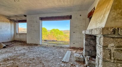 Building plot of 11,300 m² in Puente Nuevo (05278)