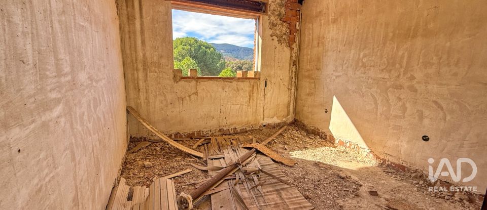 Building plot of 11,300 m² in Puente Nuevo (05278)