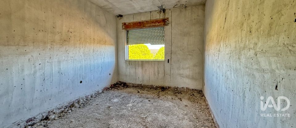 Building plot of 11,300 m² in Puente Nuevo (05278)