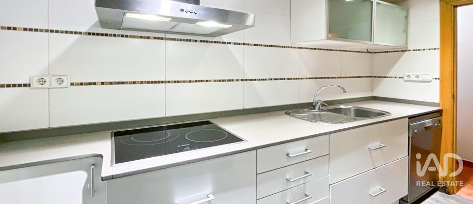 Pis 4 habitacions de 84 m² a Barcelona (08001)