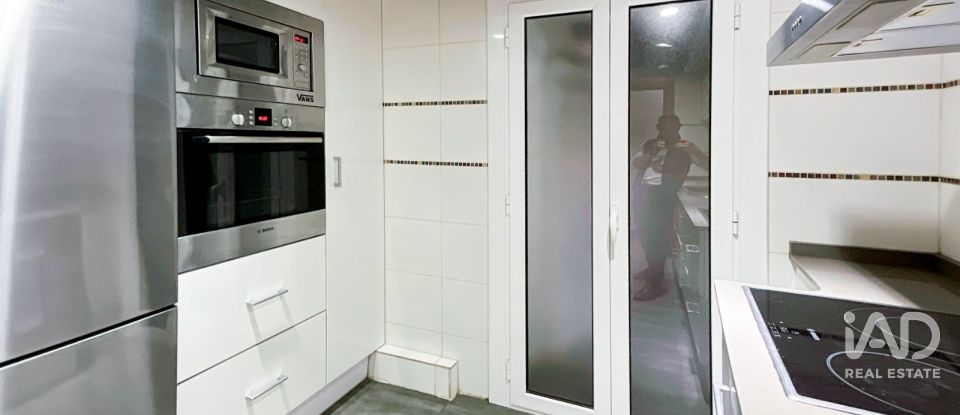 Pis 4 habitacions de 84 m² a Barcelona (08001)