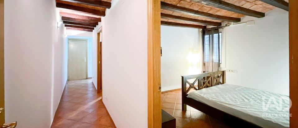 Pis 4 habitacions de 84 m² a Barcelona (08001)