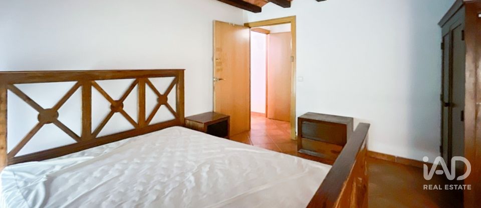 Pis 4 habitacions de 84 m² a Barcelona (08001)