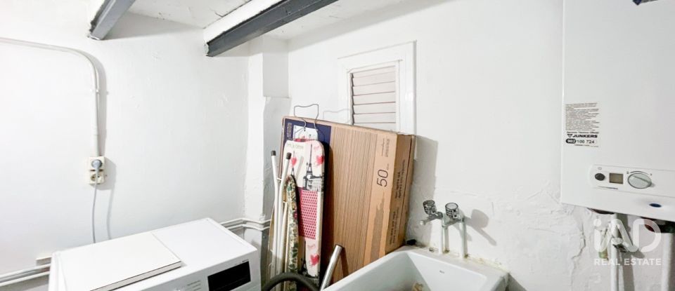 Pis 4 habitacions de 84 m² a Barcelona (08001)