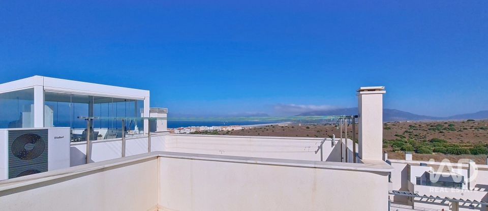 Apartment 2 bedrooms of 93 m² in Tarifa (11380)