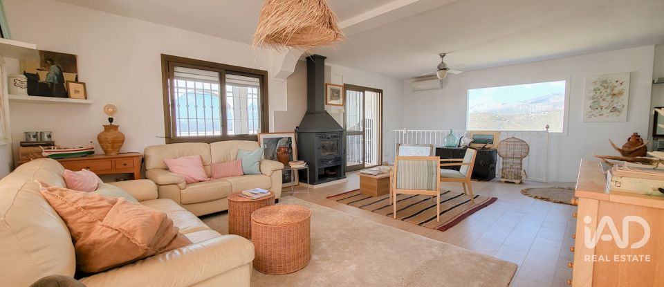 Maison 4 chambres de 350 m² à Canillas de Aceituno (29716)