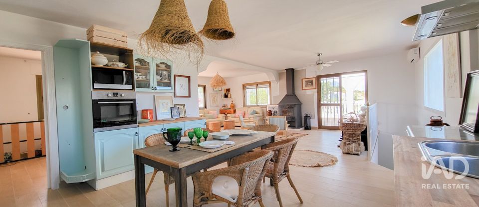 Maison 4 chambres de 350 m² à Canillas de Aceituno (29716)