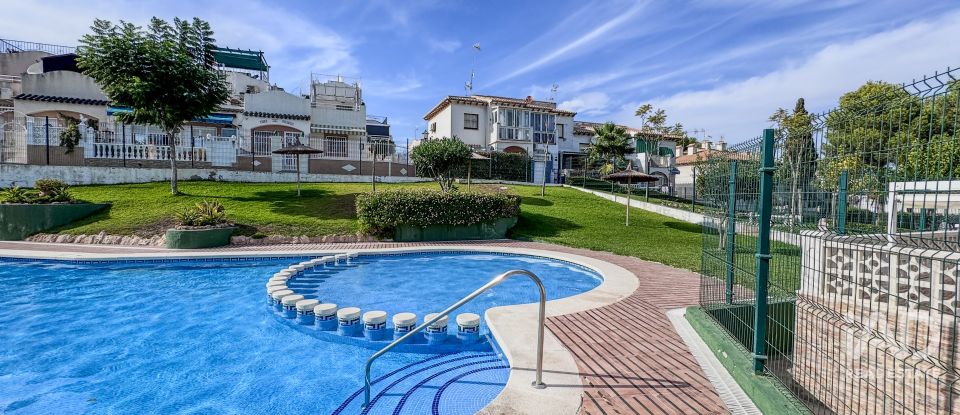 Maison 1 chambre de 35 m² à Torrevieja (03186)