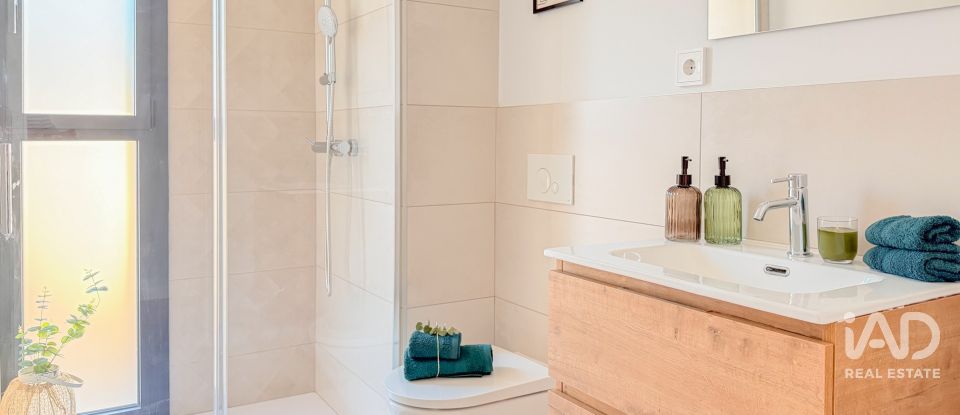 Appartement en maison 4 chambres de 237 m² à Sant Pere de Ribes (08810)