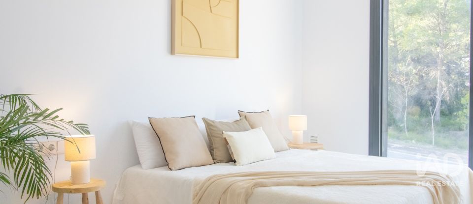 Appartement en maison 4 chambres de 237 m² à Sant Pere de Ribes (08810)