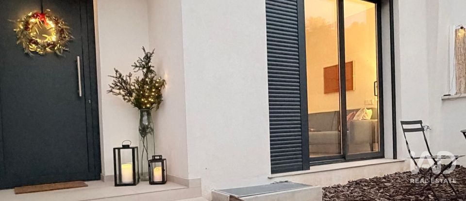 Appartement en maison 4 chambres de 237 m² à Sant Pere de Ribes (08810)