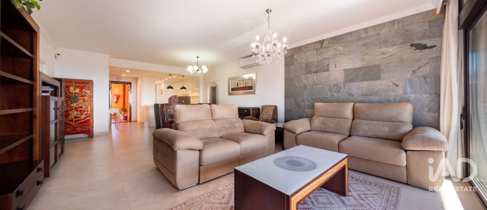 Piso 3 habitaciones de 90 m² en Bahia Dorada (29693)